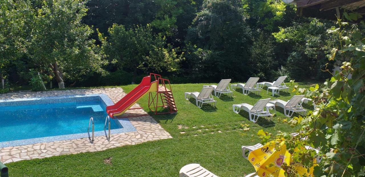 Orehite-Family Hotel ,Food & Pool Bozhichen Exterior photo